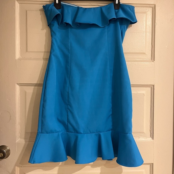 Blue Strapless Ruffle Dress - Picture 2 of 3